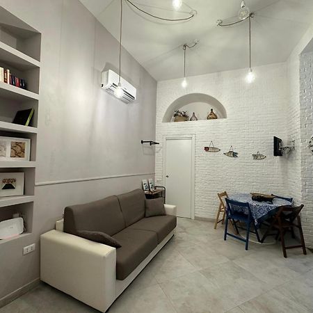 La Maisonette At Duomo Apartment Napoli Bagian luar foto
