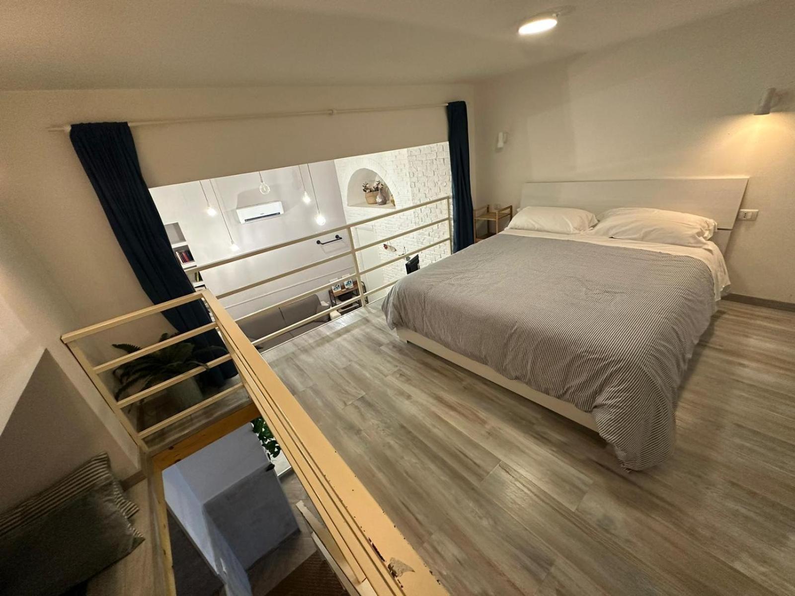 La Maisonette At Duomo Apartment Napoli Bagian luar foto