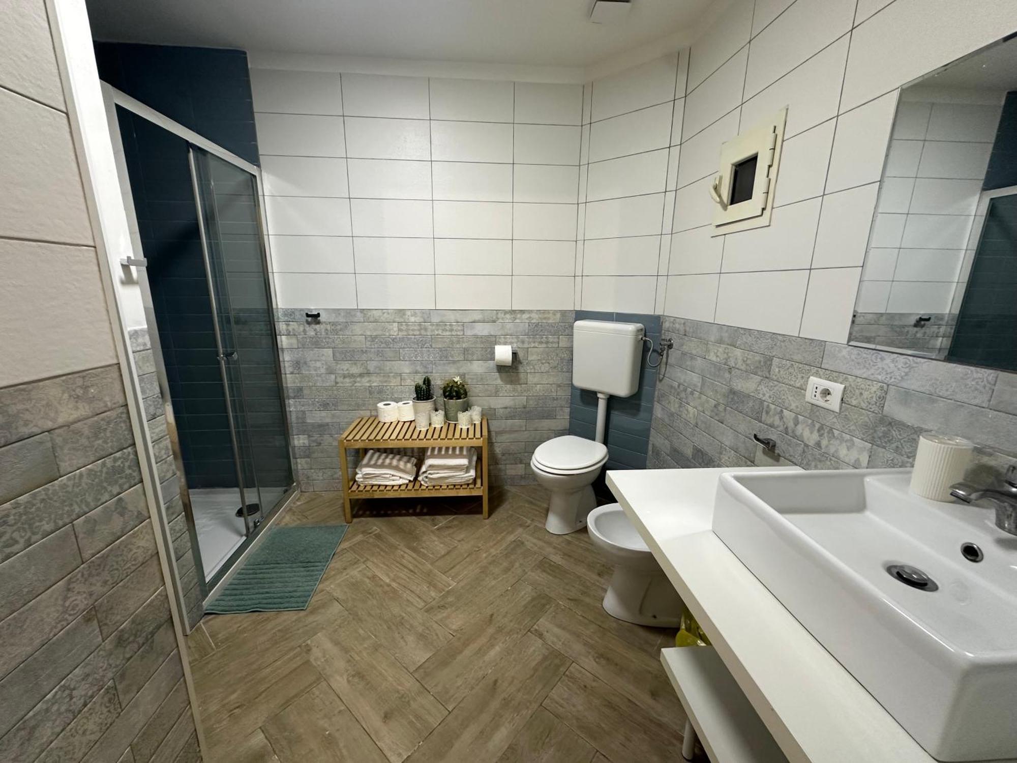 La Maisonette At Duomo Apartment Napoli Bagian luar foto