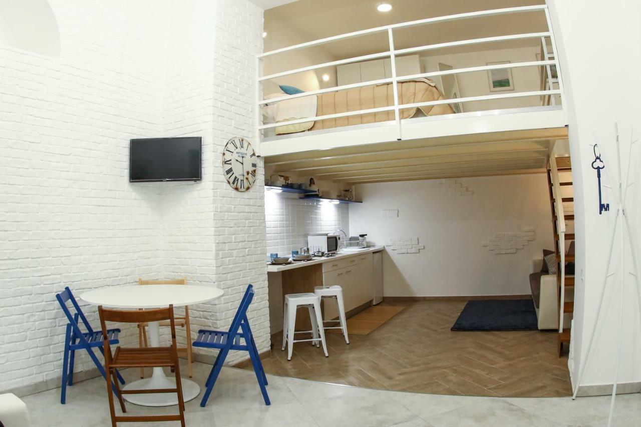 La Maisonette At Duomo Apartment Napoli Bagian luar foto