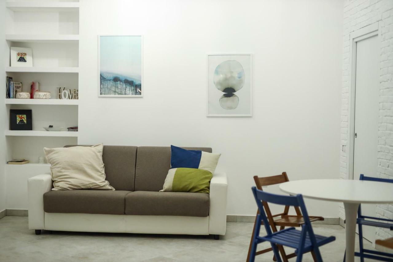 La Maisonette At Duomo Apartment Napoli Bagian luar foto