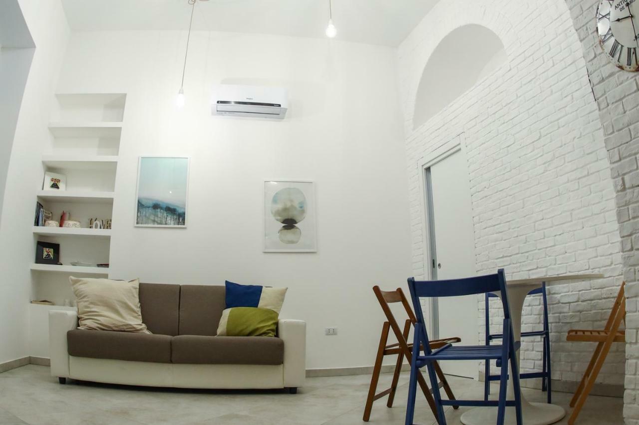 La Maisonette At Duomo Apartment Napoli Bagian luar foto